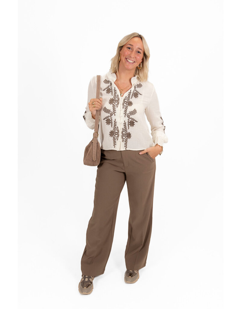 21Jewelz Ecru blouse met bruin borduursel