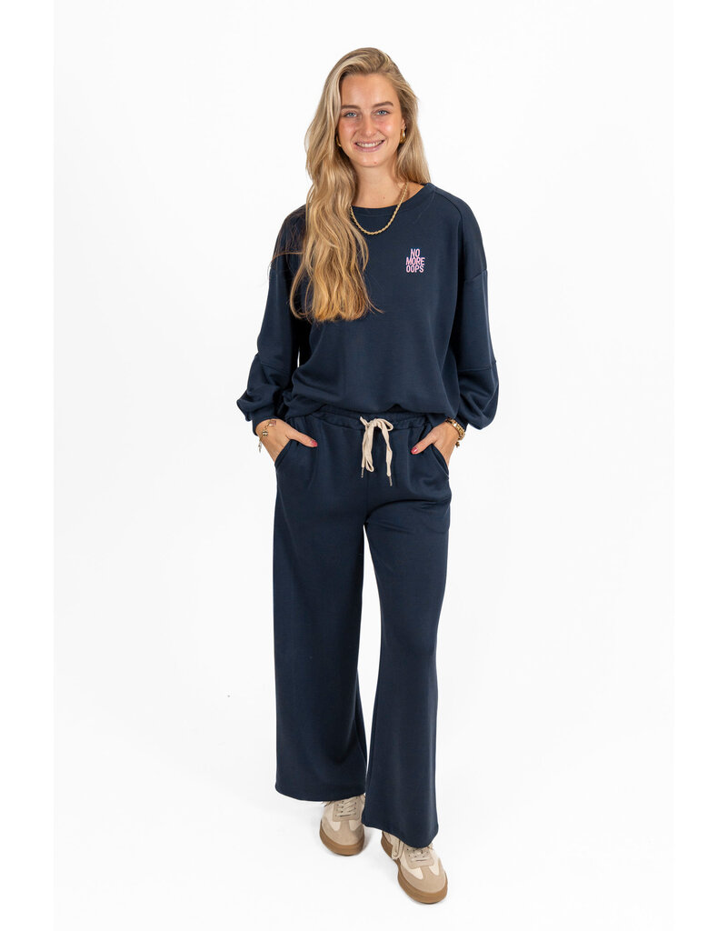 21Jewelz Sweater "no more oops" - navy blauw