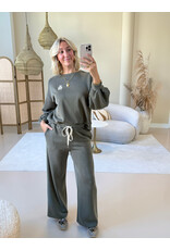 21Jewelz Sweater "no more oops" - army