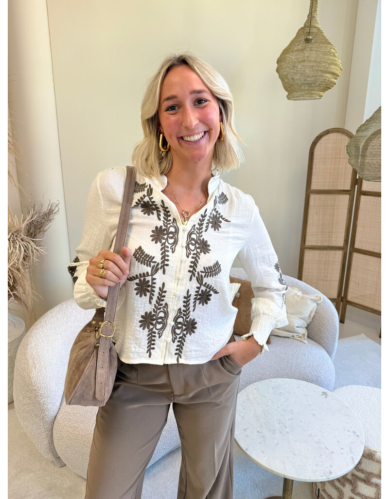 21Jewelz Ecru blouse met bruin borduursel
