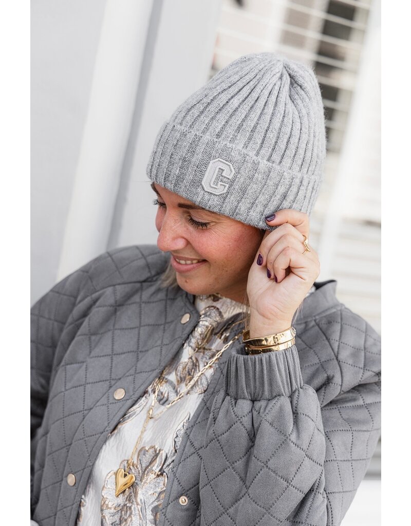 21Jewelz Muts met C embleem - grijs