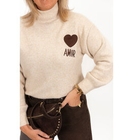 21Jewelz Amor trui met hoge hals - ecru/bruin
