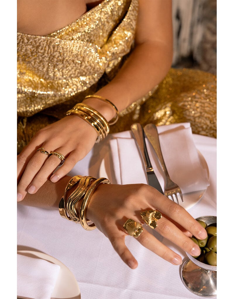 My Jewellery My Jewellery - Chunky bangle met swirl - goud