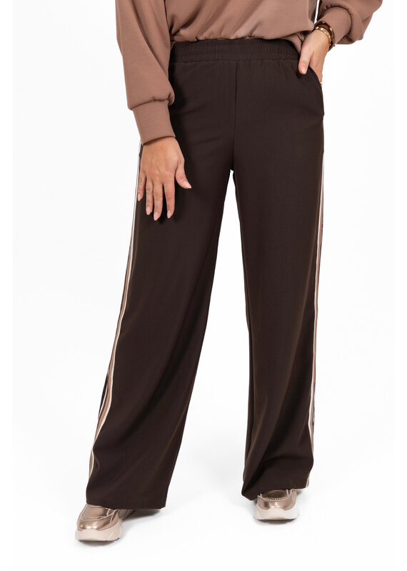21Jewelz Bruine jogger met streep