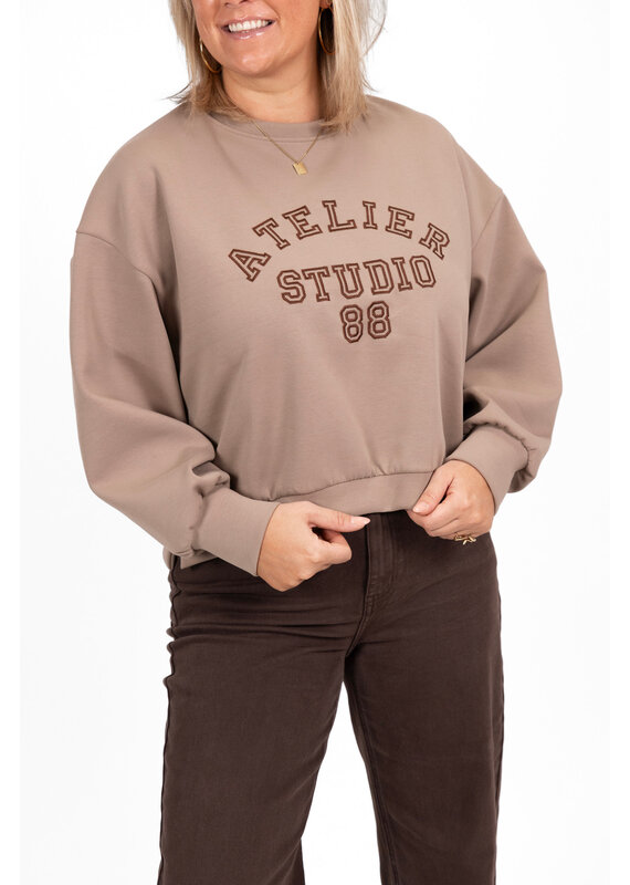 21Jewelz Atelier studio sweater - taupe
