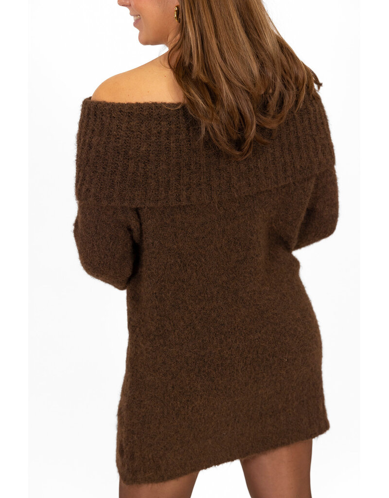 21Jewelz Off shoulder jurk - bruin