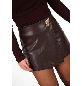 21Jewelz Pu leren skortje met goud detail - bordeaux
