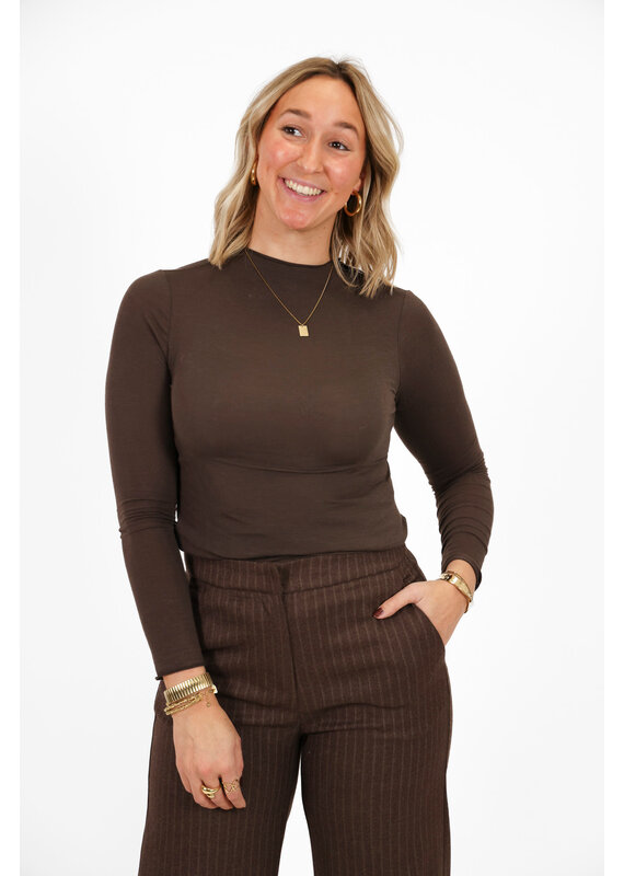 21Jewelz Aansluitende cashmere top - bruin