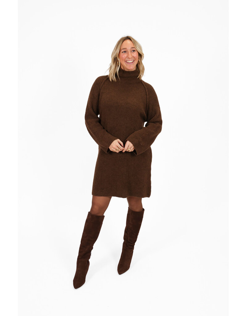 21Jewelz Gebreide jurk met opstaande kraag - bruin