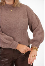 21Jewelz Wollige trui met zakje - taupe