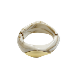 21Jewelz Organische statement bangle met gouden detail - ecru