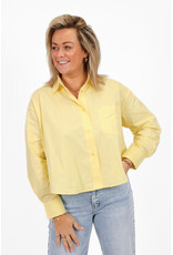 21Jewelz Cropped blouse met zakje - geel
