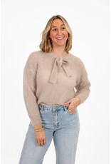 21Jewelz Wollige trui met strik - beige