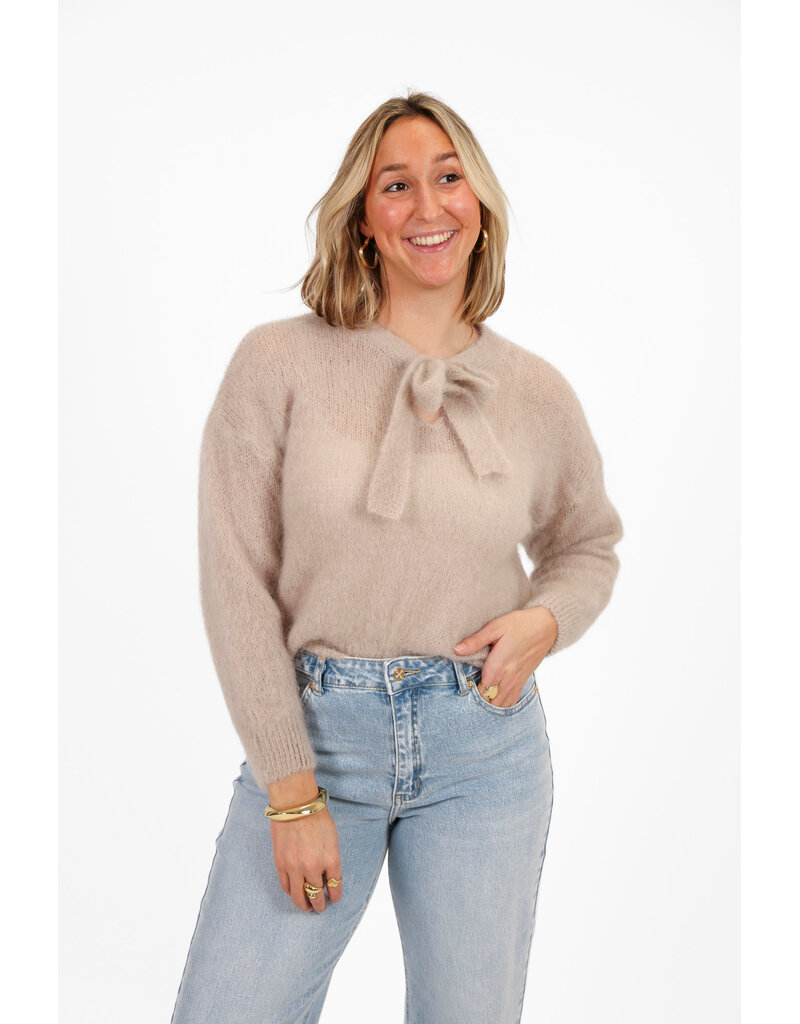 21Jewelz Wollige trui met strik - beige