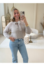 21Jewelz Wollige trui met strik - beige