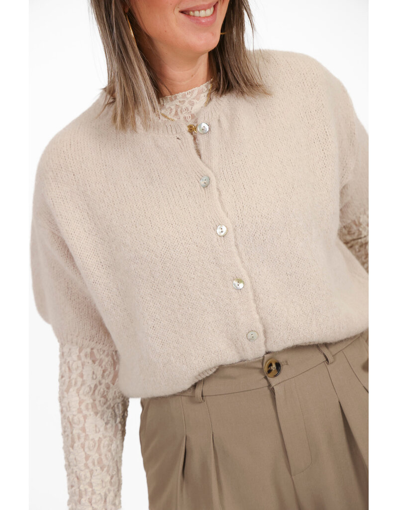 21Jewelz PRE ORDER Cropped vestje met knoopjes - beige