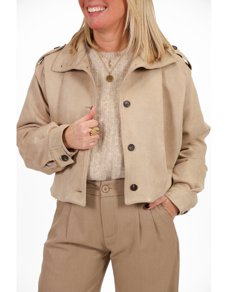 21Jewelz Suede jasje met pofmouw en knoopjes - beige