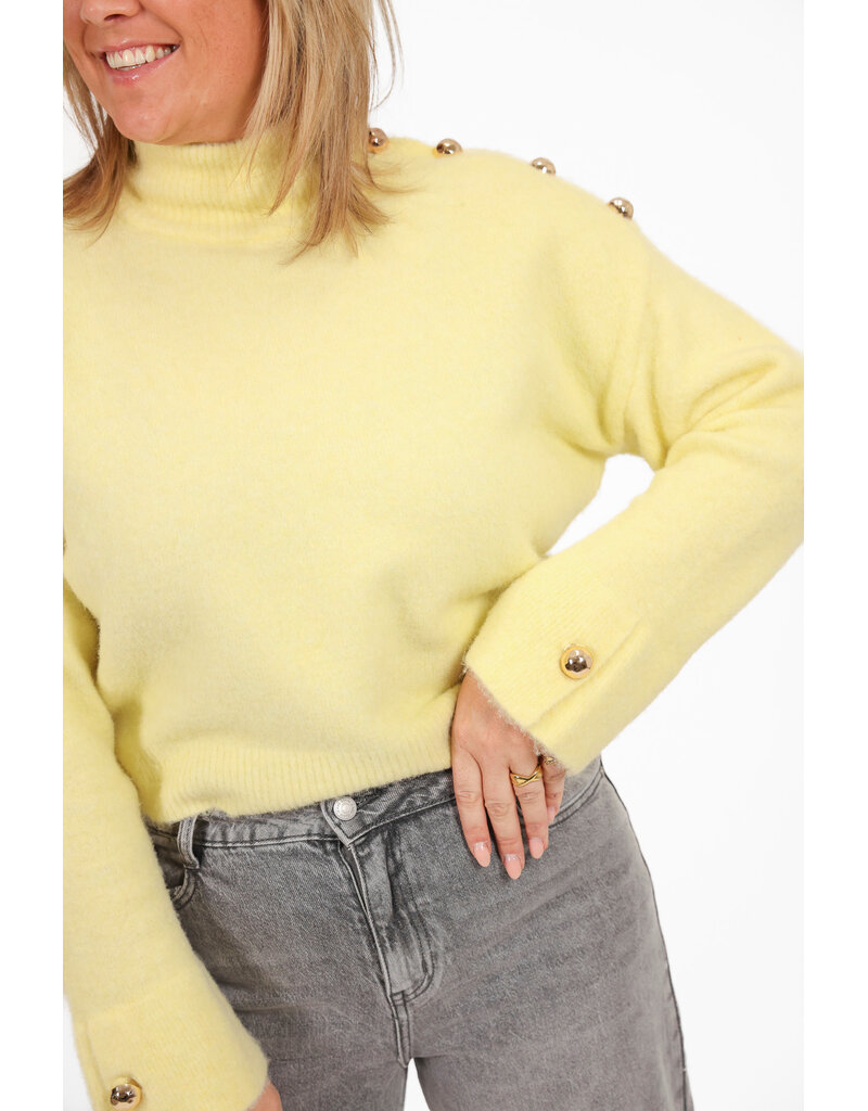 21Jewelz Trui met hoge kraag en gouden knopen - geel