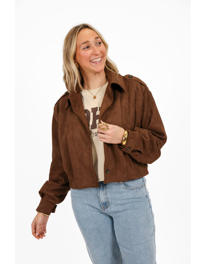 21Jewelz Suede jasje met pofmouw en knoopjes - bruin