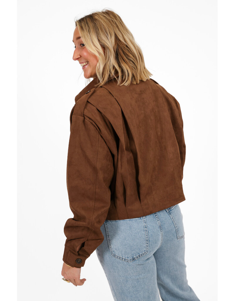 21Jewelz Suede jasje met pofmouw en knoopjes - bruin