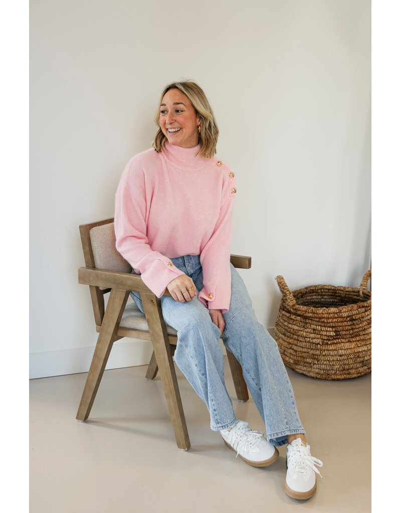 21Jewelz Trui met hoge kraag en gouden knopen - lichtroze