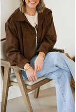 21Jewelz Suede jasje met pofmouw en knoopjes - bruin