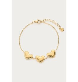 My Jewellery My Jewellery | Armband met drie hartjes "hammered"