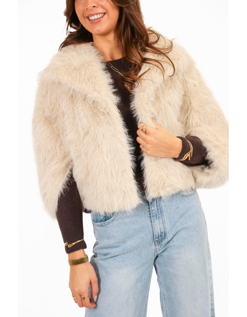 21Jewelz Fluffy cape - ecru
