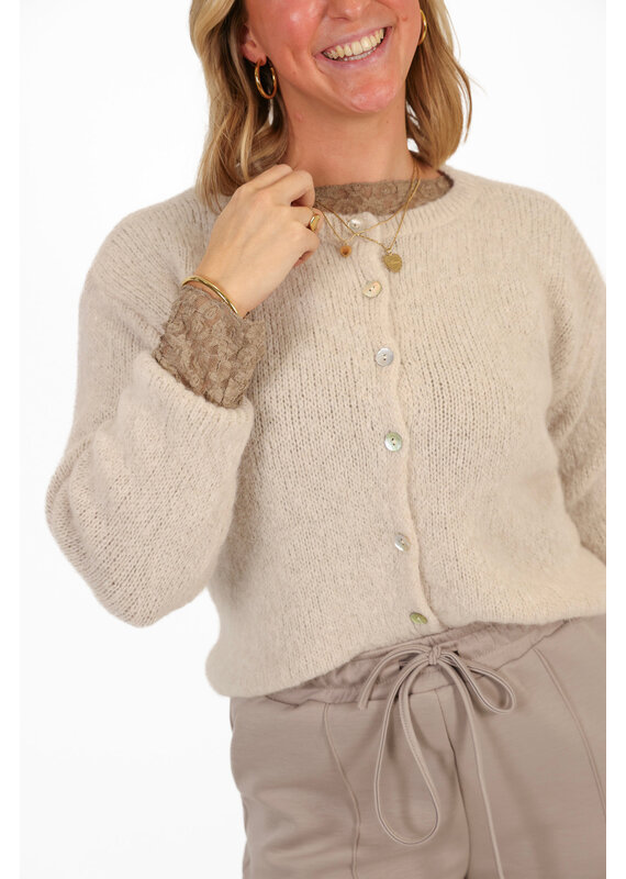 21Jewelz Wollig vestje met knopen - beige