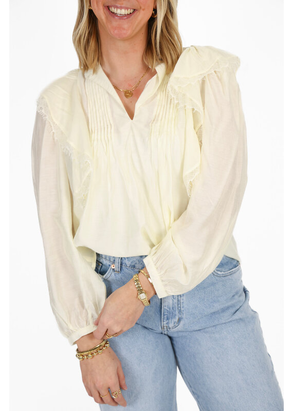21Jewelz Blouse met ruffles en kant - geel