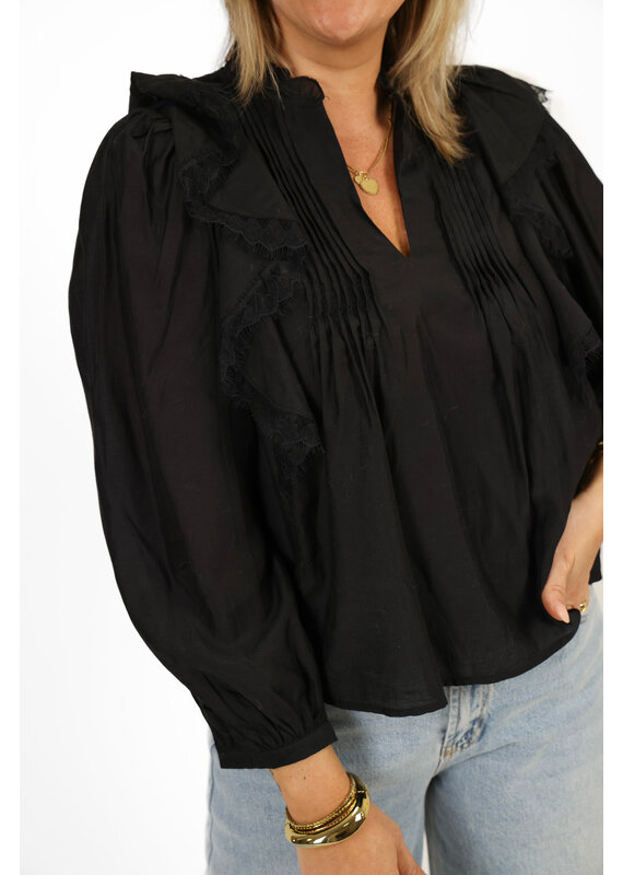 21Jewelz Blouse met ruffles en kant - zwart