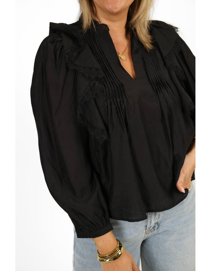 21Jewelz Blouse met ruffles en kant - zwart