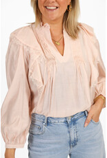 21Jewelz Blouse met ruffles en kant - roze