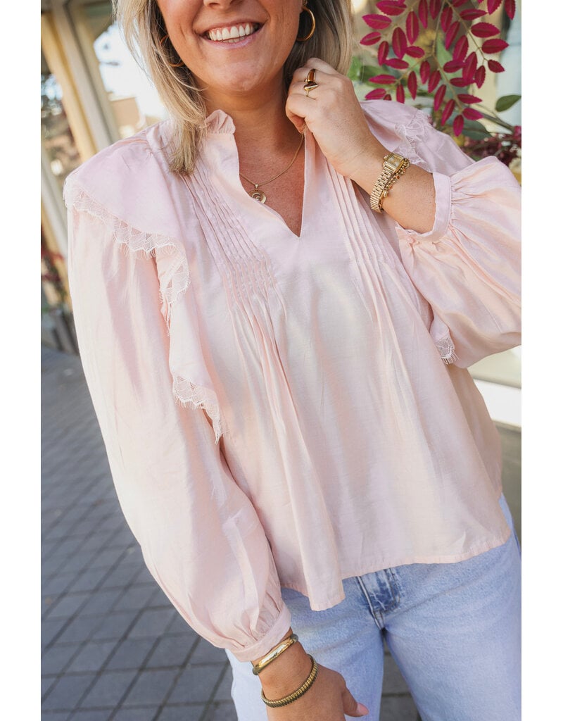 21Jewelz Blouse met ruffles en kant - roze
