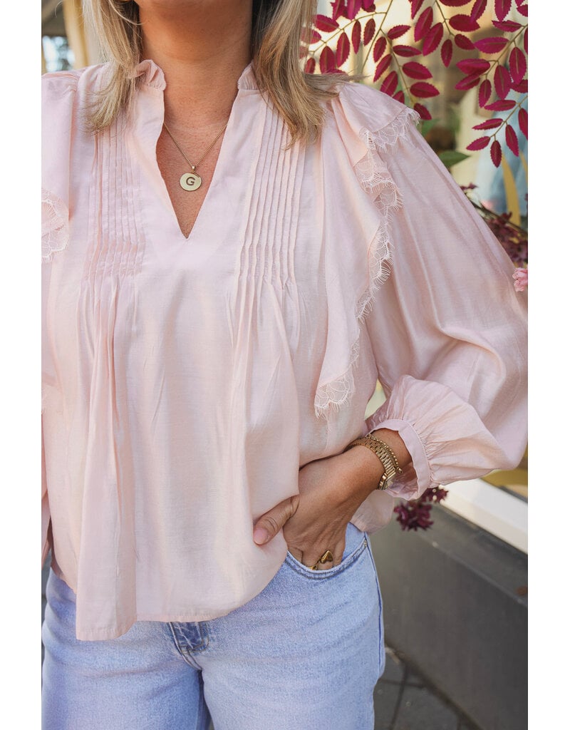 21Jewelz Blouse met ruffles en kant - roze