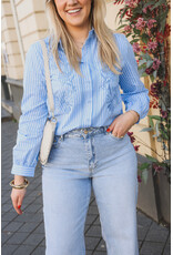 21Jewelz Gestreepte blouse met geborduurde bloemen - blauw