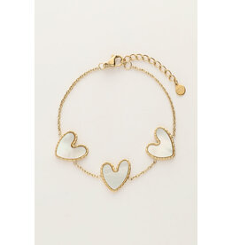 My Jewellery My Jewellery | Fijne armband met parelmoer hartjes - goud