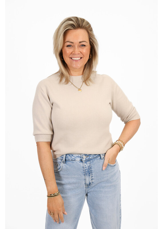 21Jewelz Fijn gebreid truitje met korte mouw - licht beige