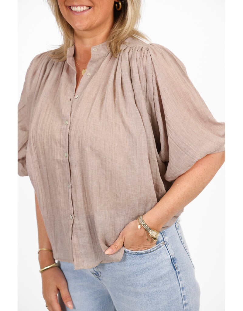 21Jewelz Losvallende blouse met pofmouwen - taupe