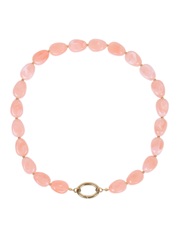 21Jewelz Ketting met kleine ovale kralen & goud detail - marmer roze