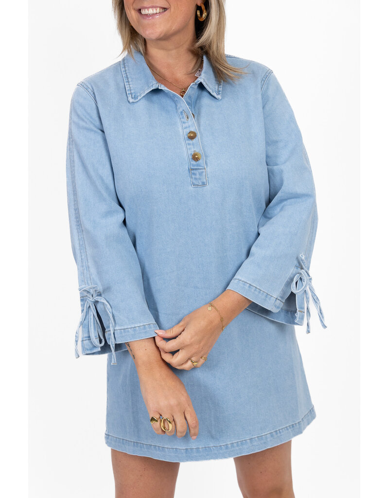 21Jewelz Denim jurkje met strikjes aan de mouw