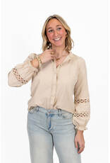 21Jewelz Blouse met opengewerkte mouwen - beige