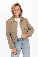 21Jewelz Cropped jasje met zakken - beige