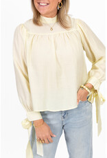 21Jewelz Effen blouse met strikjes - geel