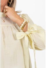 21Jewelz Effen blouse met strikjes - geel