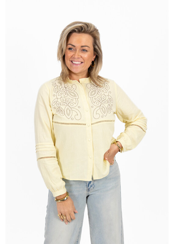 21Jewelz Blouse met contour borduursel - geel