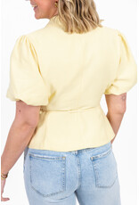 21Jewelz Blazer met korte mouwen & knoopdetail - geel