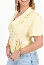 21Jewelz Blazer met korte mouwen & knoopdetail - geel