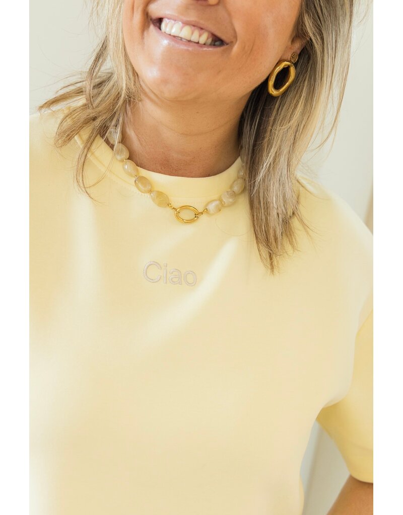 21Jewelz Boxy shirt met tekst "Ciao" - geel