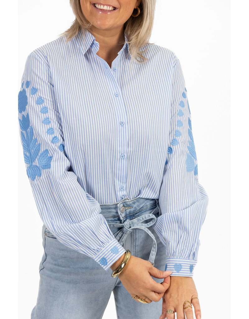 21Jewelz Blouse met strepen & borduursel - blauw